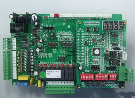 選購(gòu)恒溫恒濕箱的方法和注意事項(xiàng)