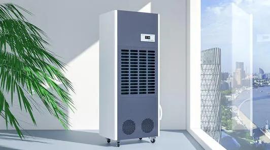 你們見過回南天電梯罷工嗎？