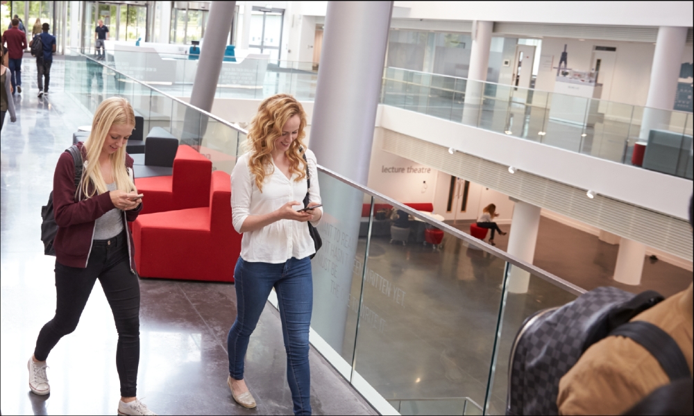 柜機(jī)式白色除濕機(jī)系列7KG／H