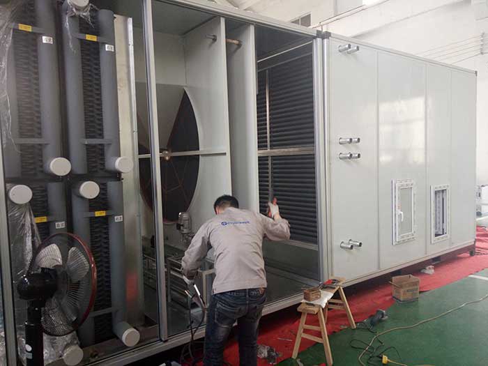 威海某大型化工企業(yè)兩臺10%濕度，40000風量2臺除濕機組
